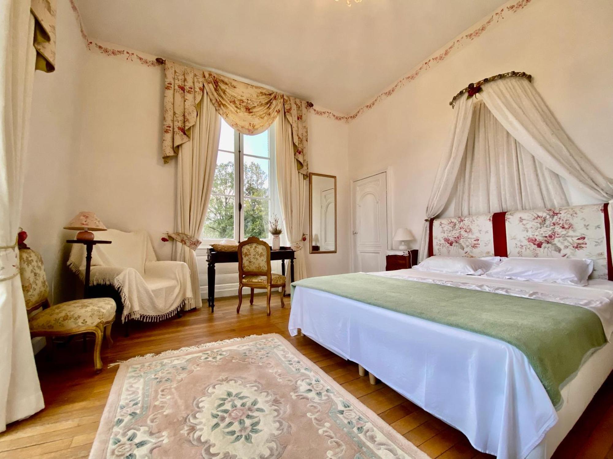 Chateau La Bainerie Tierce Esterno foto